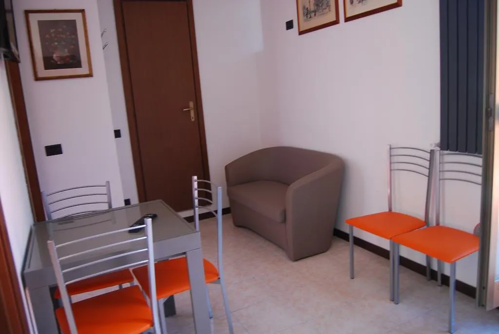 Appartamenti Corneliani II Sirmione 0*,  Italy